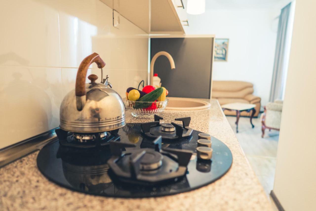 Tatias Apartments In The Downtown ティビリシ エクステリア 写真